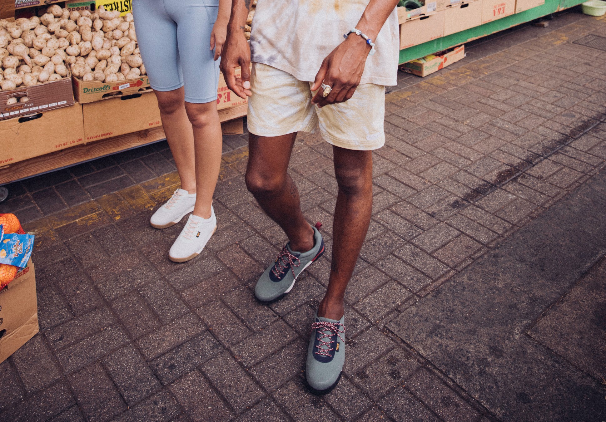 teva sneaker