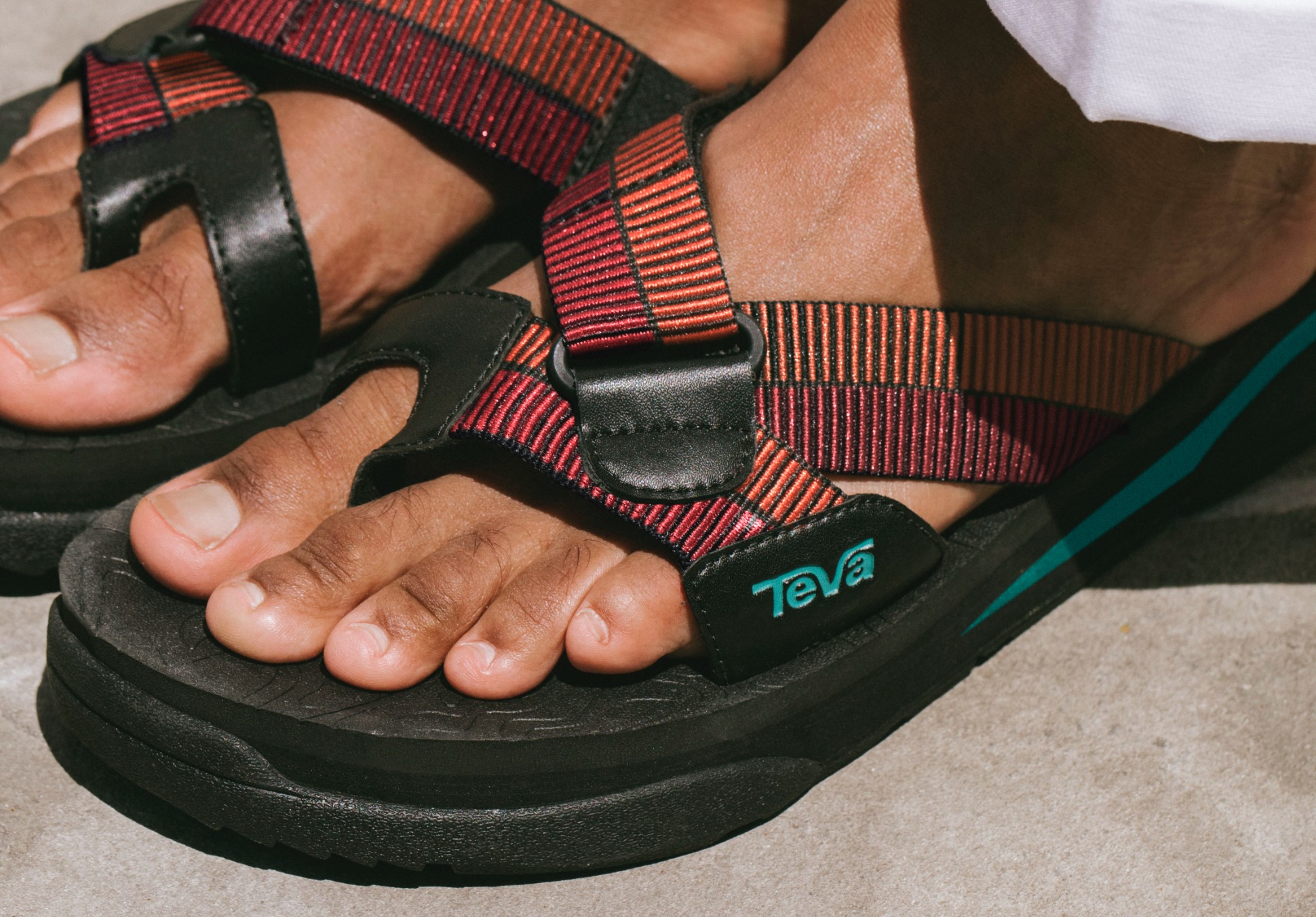 Teva slides discount