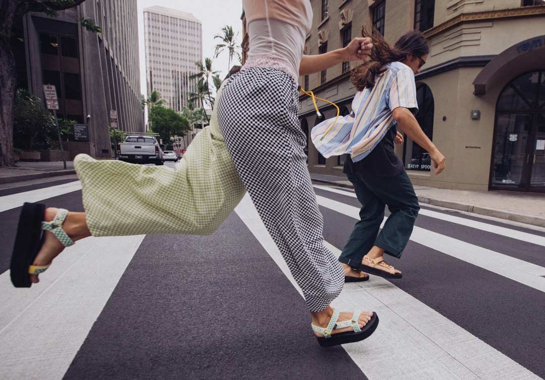 teva sandals platform