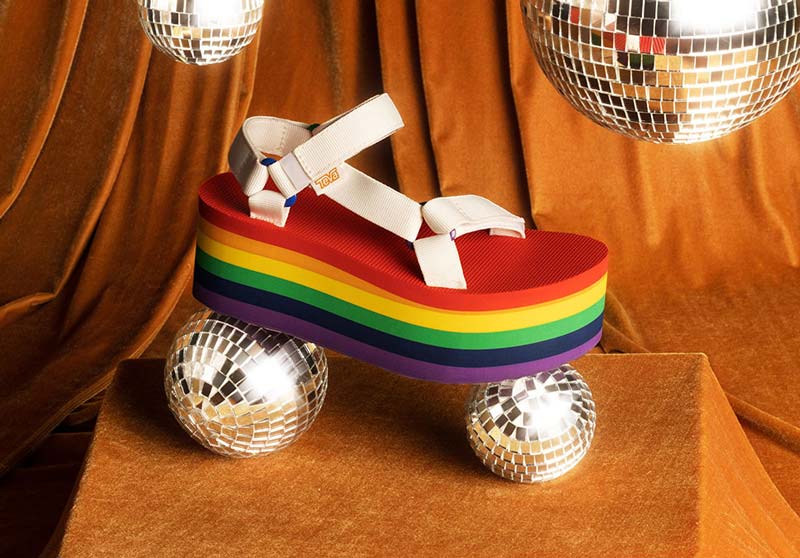 Rainbow flatform outlet