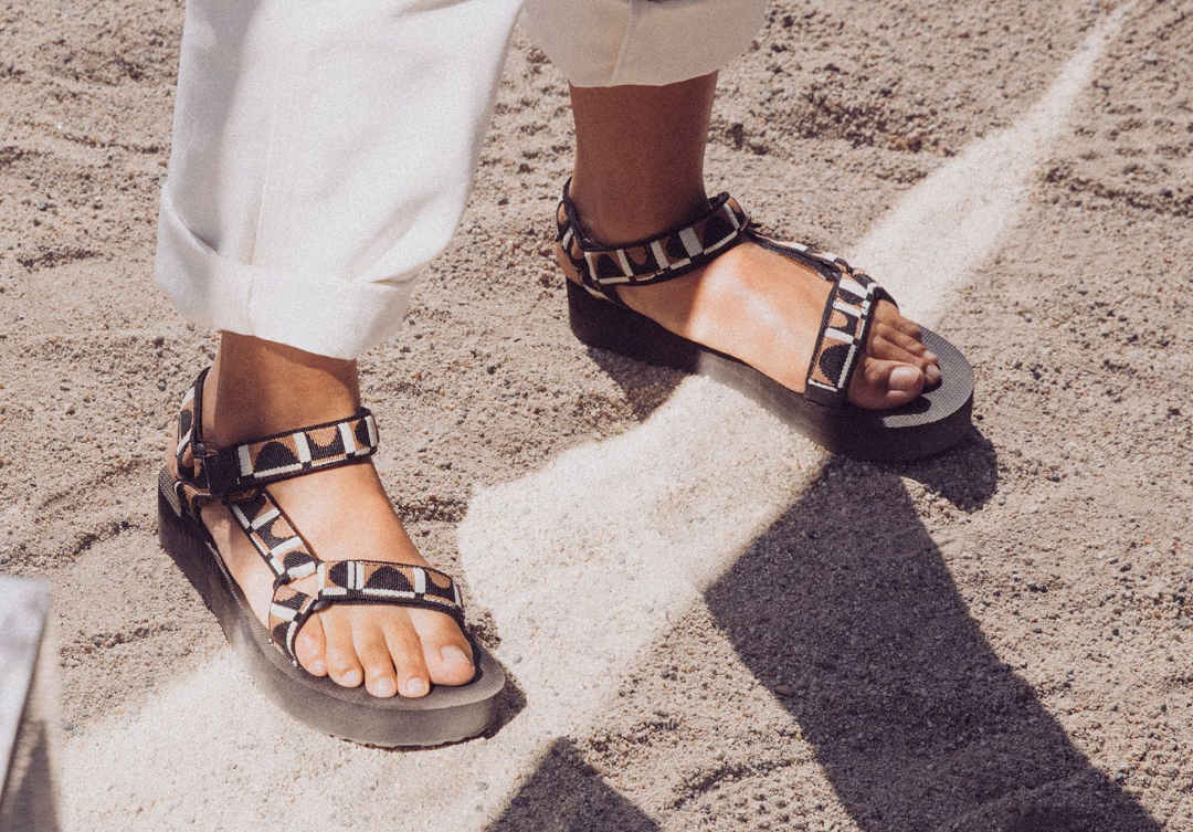 Teva original midform clearance