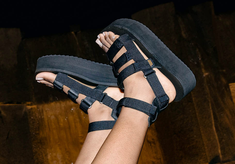 teva tan flatform