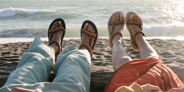 teva hurricane drift red