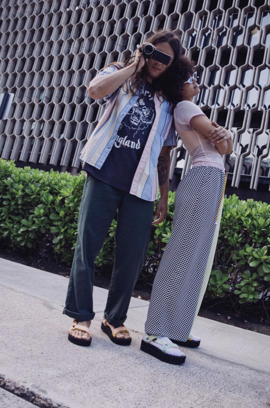 teva oahu sandals