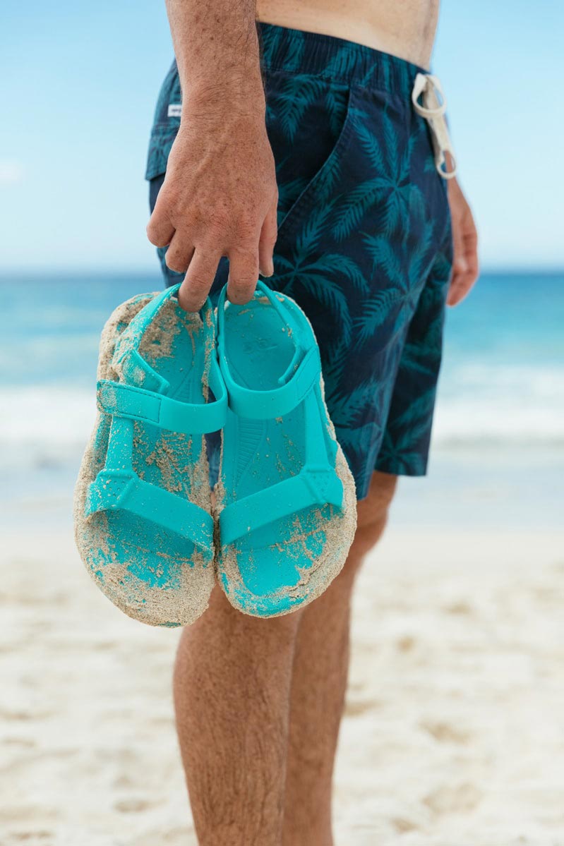 teva hurricane drift red